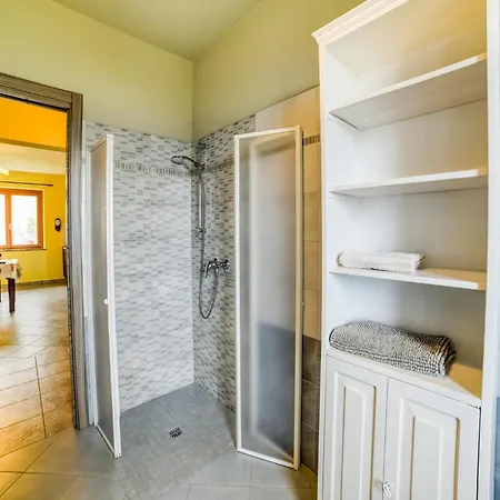 Typical Piedmontese House In The Langhe Semesterbostad Vesime