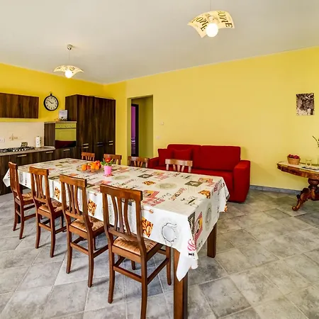 Typical Piedmontese House In The Langhe * Vesime