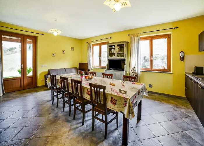 Casa de Férias Typical Piedmontese House In The Langhe Vesime