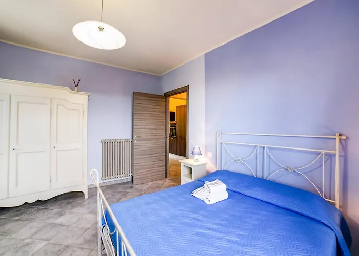 Typical Piedmontese House In The Langhe Casa de Férias