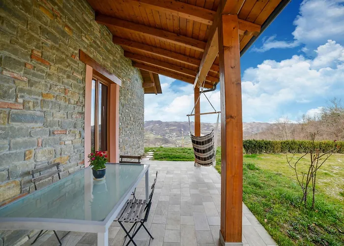 Typical Piedmontese House In The Langhe Casa de Férias