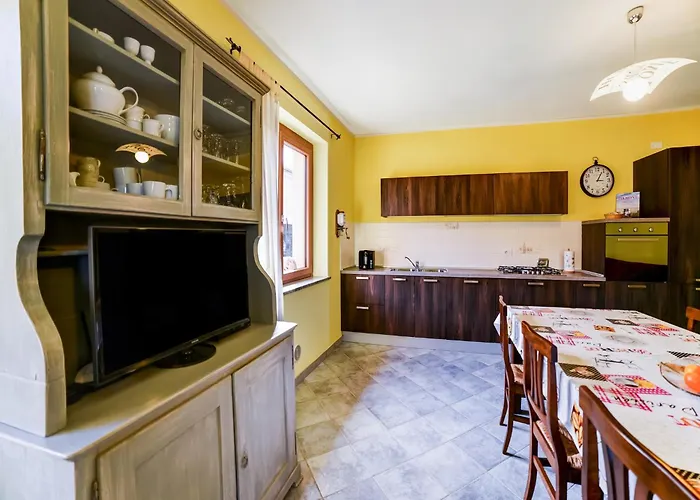 Typical Piedmontese House In The Langhe Casa de Férias