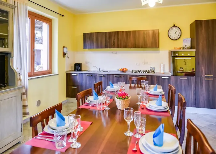 Typical Piedmontese House In The Langhe Casa de Férias *